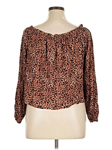 Jolt 3/4 Sleeve Blouse (view 2)