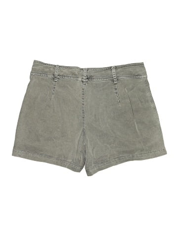 Bella Dahl Khaki Shorts (view 2)
