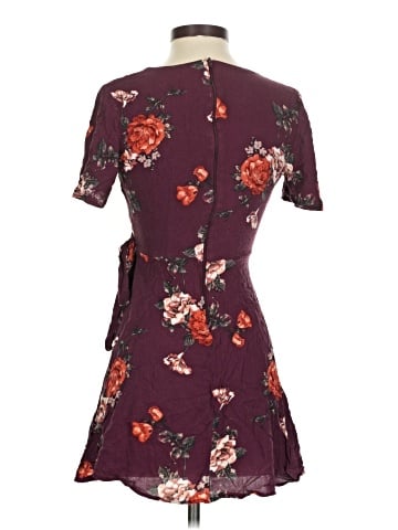 Xhilaration Casual Dress (view 2)