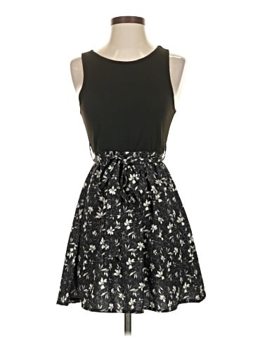 Unbranded Casual Dress (view 1)