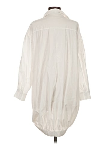 Bobbles & Lace Casual Dress (view 2)