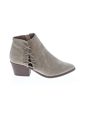 Qupid Ankle Boots (view 1)