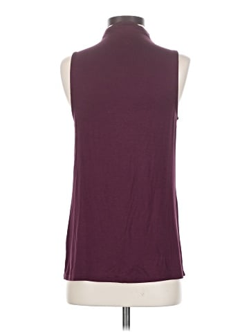 14th & Union Sleeveless Blouse (view 2)