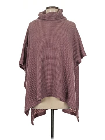 Demdaco Poncho (view 1)