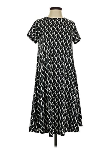 Honey & Lace Casual Dress (view 1)