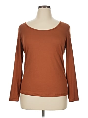 In'Voland 3/4 Sleeve T-Shirt (view 1)