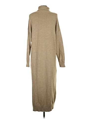 Line & Dot Casual Dress (view 2)