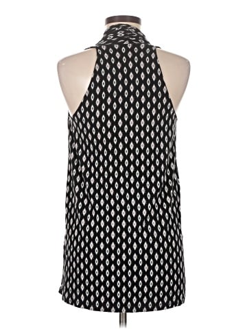Viereck Sleeveless Blouse (view 2)