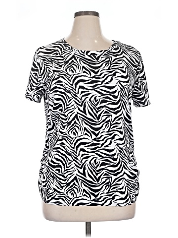 Free Kisses Short Sleeve Top (view 1)