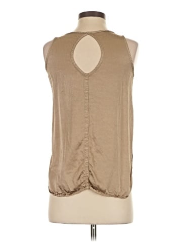 Hard Tail Sleeveless T-Shirt (view 2)