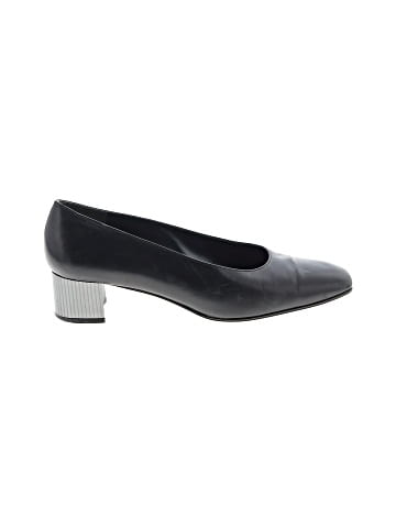 Stuart Weitzman Flats (view 1)