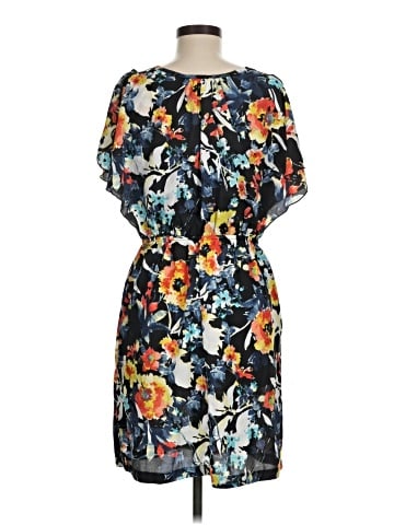 Oleg Cassini Casual Dress (view 2)