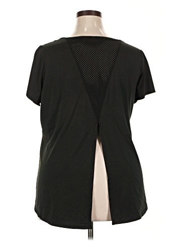 Daisy Fuentes Short Sleeve T-Shirt (view 2)