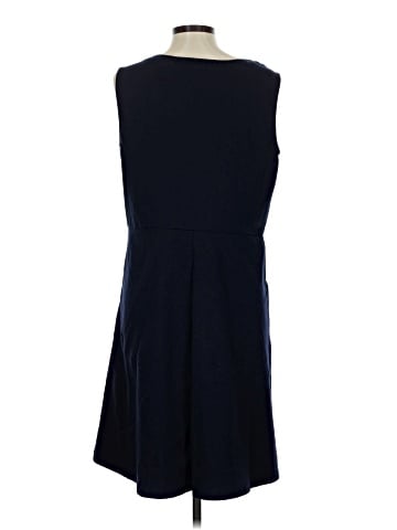 Croft & Barrow Casual Dress (view 2)