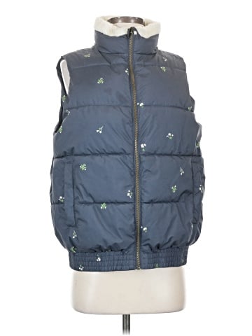 Universal Thread Vest (view 1)