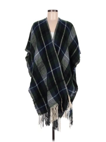 Do Everything in Love Poncho (view 1)