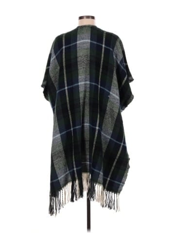 Do Everything in Love Poncho (view 2)