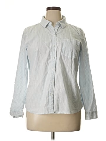 Croft & Barrow Long Sleeve Button-Down Shirt (view 1)