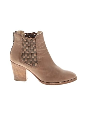 AQUATALIA Ankle Boots (view 1)