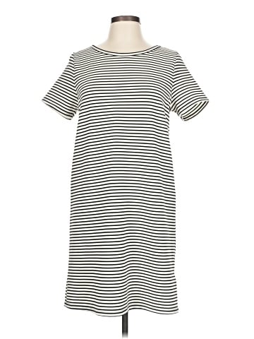 Everly Casual Dress (view 1)