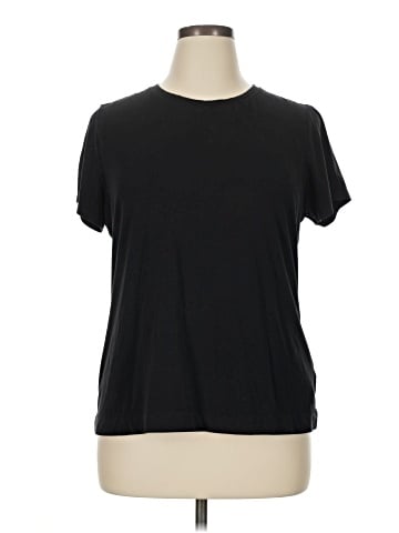 Athleta Short Sleeve T-Shirt (view 1)
