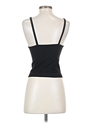 Basics Tank Top (view 2)