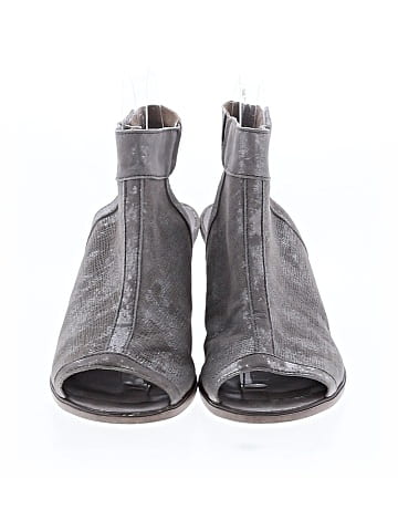 Gabor Heels (view 2)