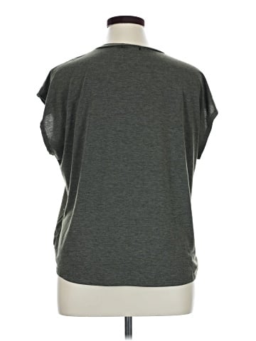Ava James Sleeveless T-Shirt (view 2)