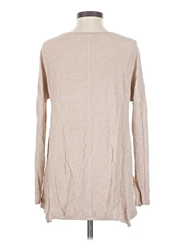 lucy Long Sleeve T-Shirt (view 2)