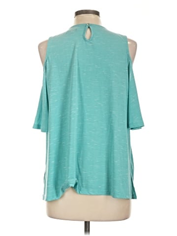 Signature Studio Sleeveless Blouse (view 2)