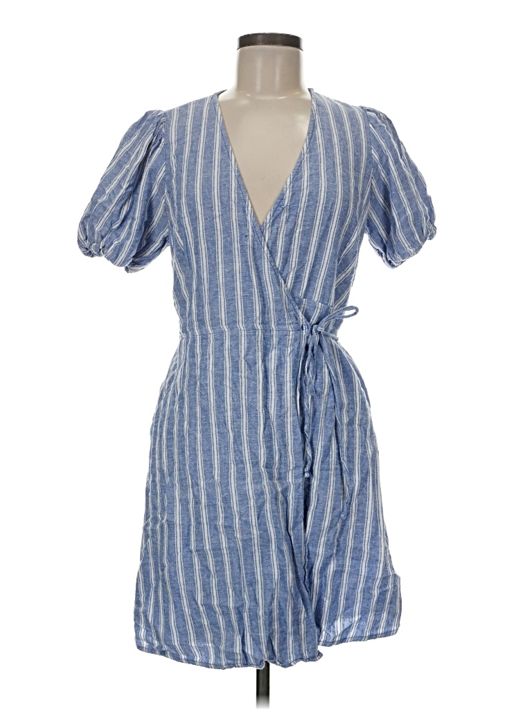 Pre-owned Old Navy Casual Dress In Blue