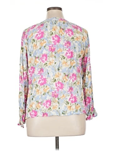 Emily Wonder 3/4 Sleeve Blouse (view 2)