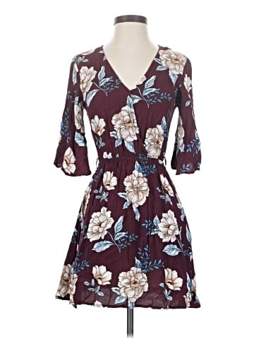 Forever 21 Casual Dress (view 1)