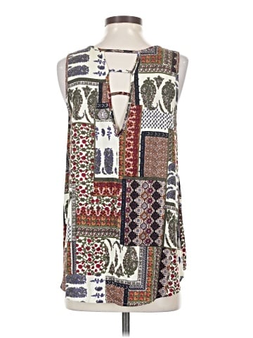 Hail3y:23 Sleeveless Blouse (view 2)