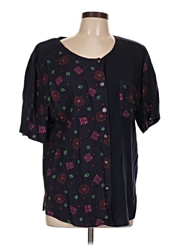Ivy Short Sleeve T-Shirt (view 1)