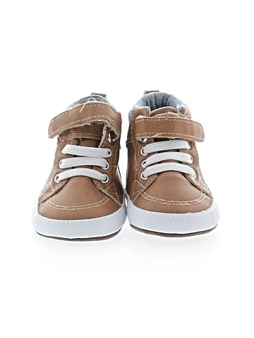 The Children's Place Booties (view 2)