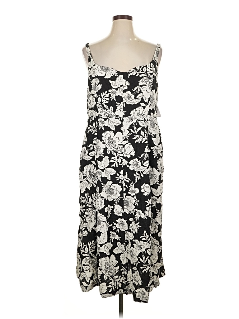 Pre-owned Old Navy Casual Dress In Black