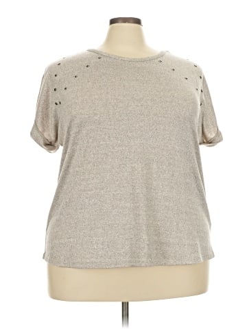 Linda Matthews Short Sleeve Top (view 1)