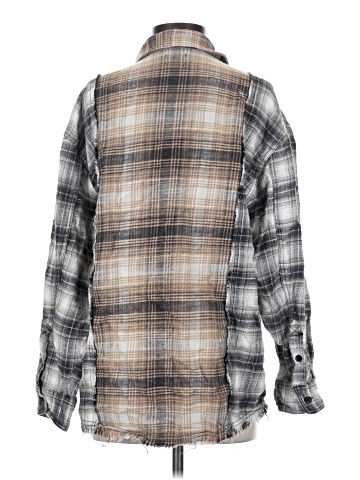 BDG Long Sleeve Button-Down Shirt (view 2)