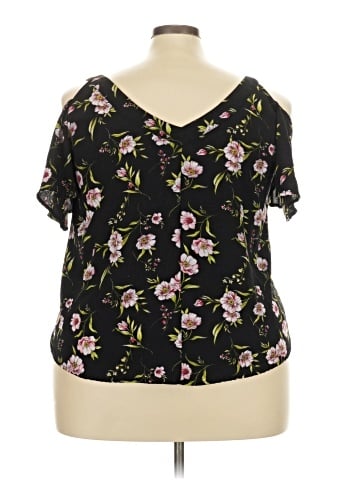 Flower & Feather Short Sleeve Blouse (view 2)