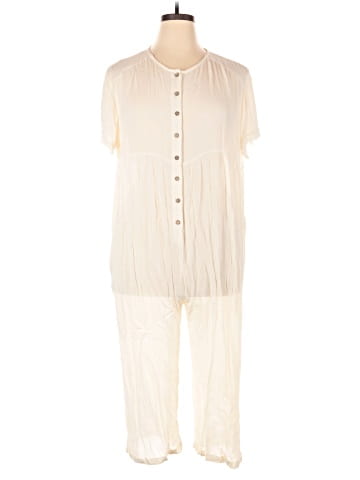 Celmia Collection Plus-Size Clothing On Sale Up To 90% Off Retail | ThredUp