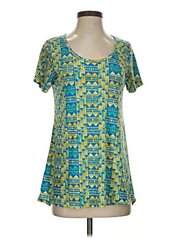 Lularoe Short Sleeve Blouse (view 1)