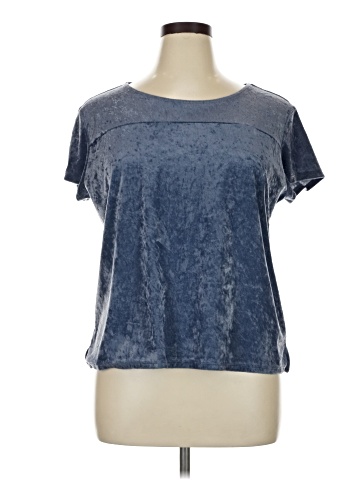 City Streets Short Sleeve Top (view 1)