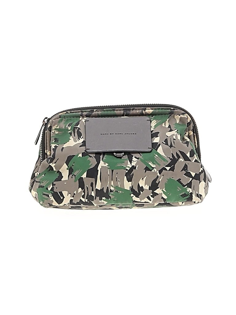 Pre-owned Marc By Marc Jacobs Makeup Bag In Green