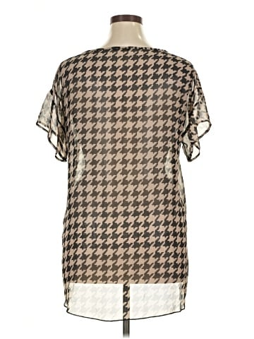 Sweet Claire Short Sleeve Blouse (view 2)