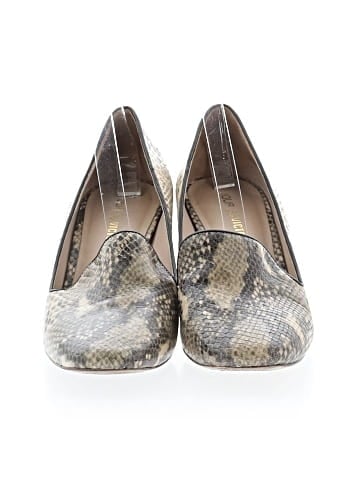 Pour La Victoire Heels (view 2)