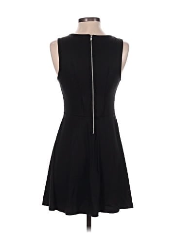 Unbranded Casual Dress (view 2)