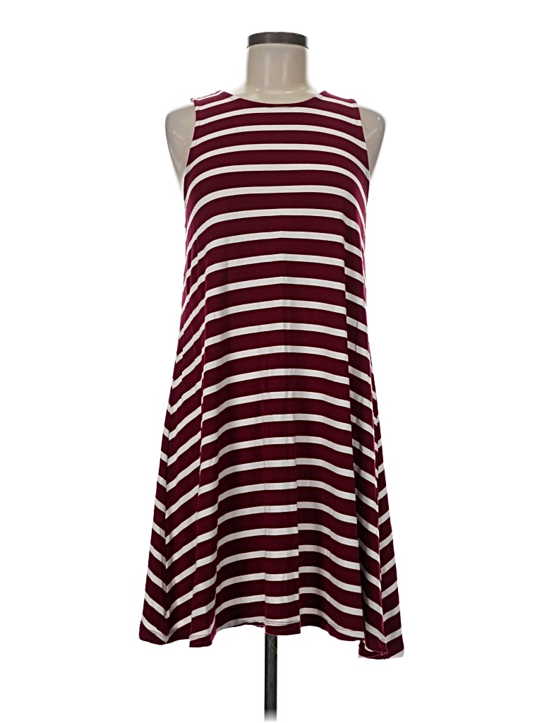 Pre-owned Old Navy Casual Dress In Burgundy