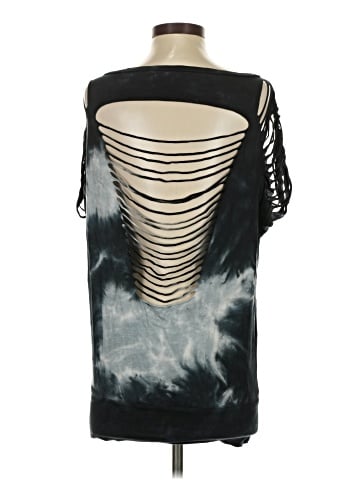 Black Hearts Brigade Short Sleeve Top (view 2)