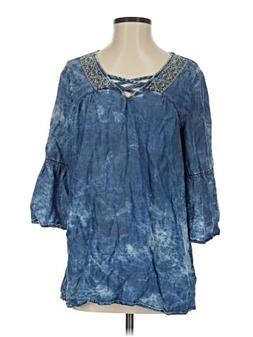 Signature Studio 3/4 Sleeve Blouse (view 1)